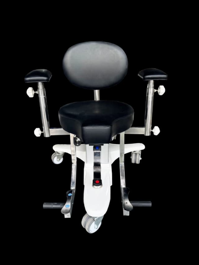 เก้าอี้นั่งตรวจ / ผ่าตัด สำหรับแพทย์ ระบบไฟฟ้า Foot Switch-image